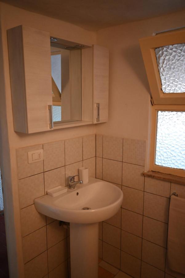 Casa Di Lisa Apartment Ozzano Monferrato Bagian luar foto